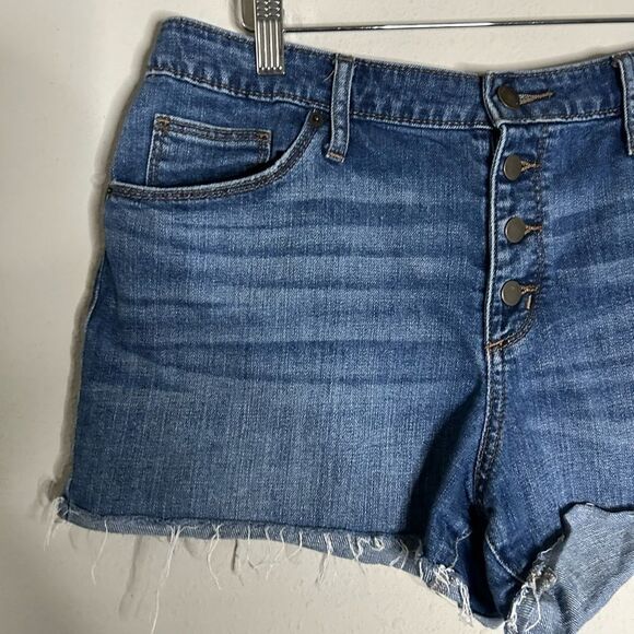 Universal Thread Button Fly Cut Off Jean Shorts Size 12 - Picture 3 of 12